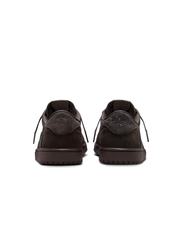 Travis Scott - Velvet Brown